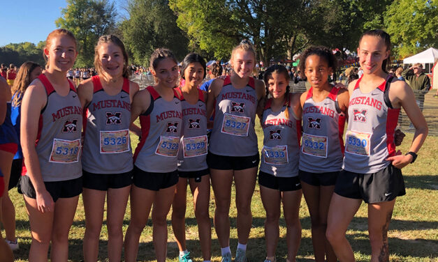 Broncos set season, personal best times at 2022 Chile Pepper Festival