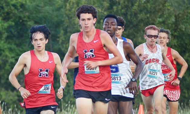 No. 2 Broncos boys win 2024 Mustang Harrier night race behind Thayer’s new course record; MHS girls finish sixth